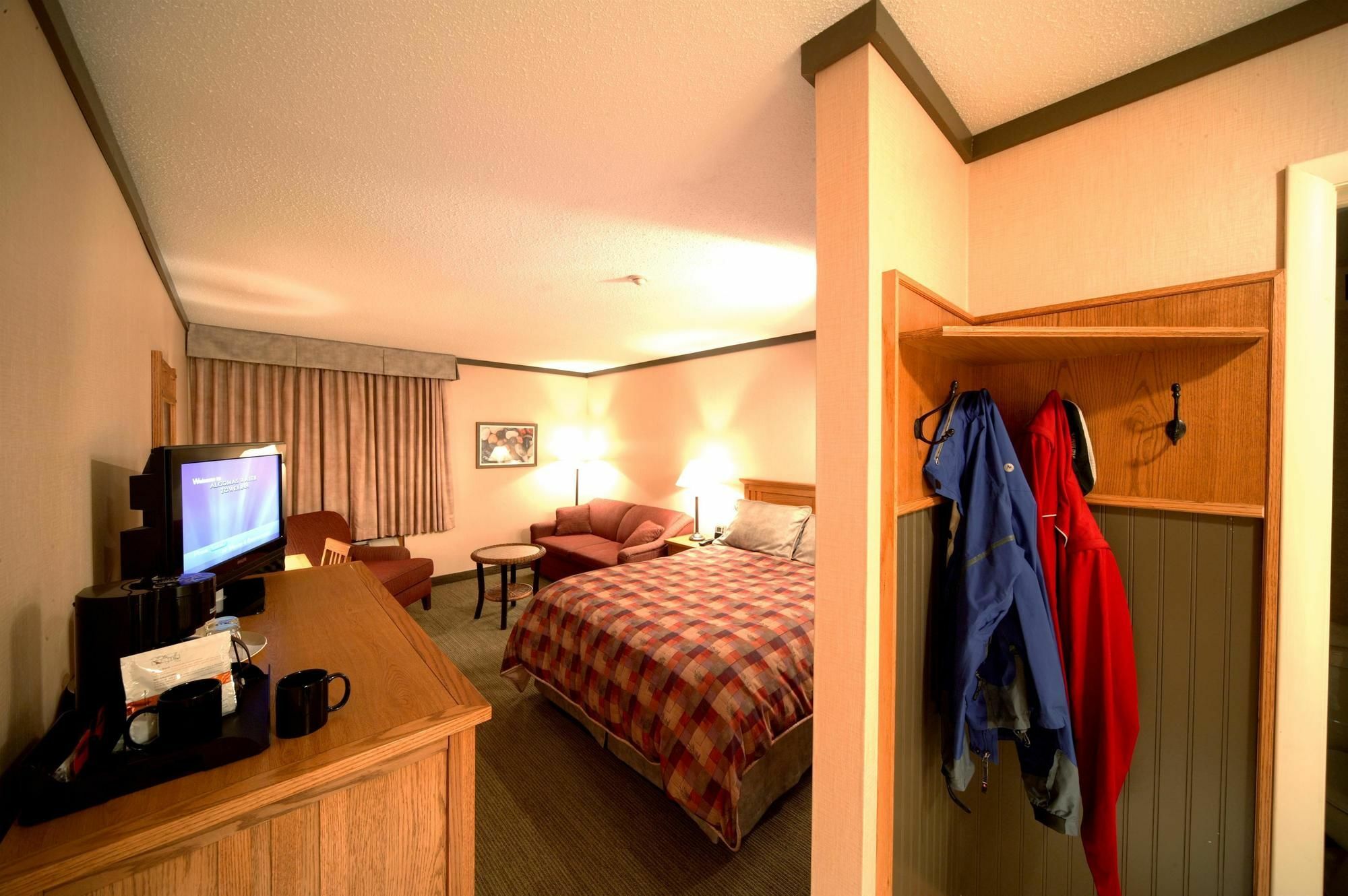 The Water Tower Inn - BW Premier Collection Sault Sainte Marie Esterno foto